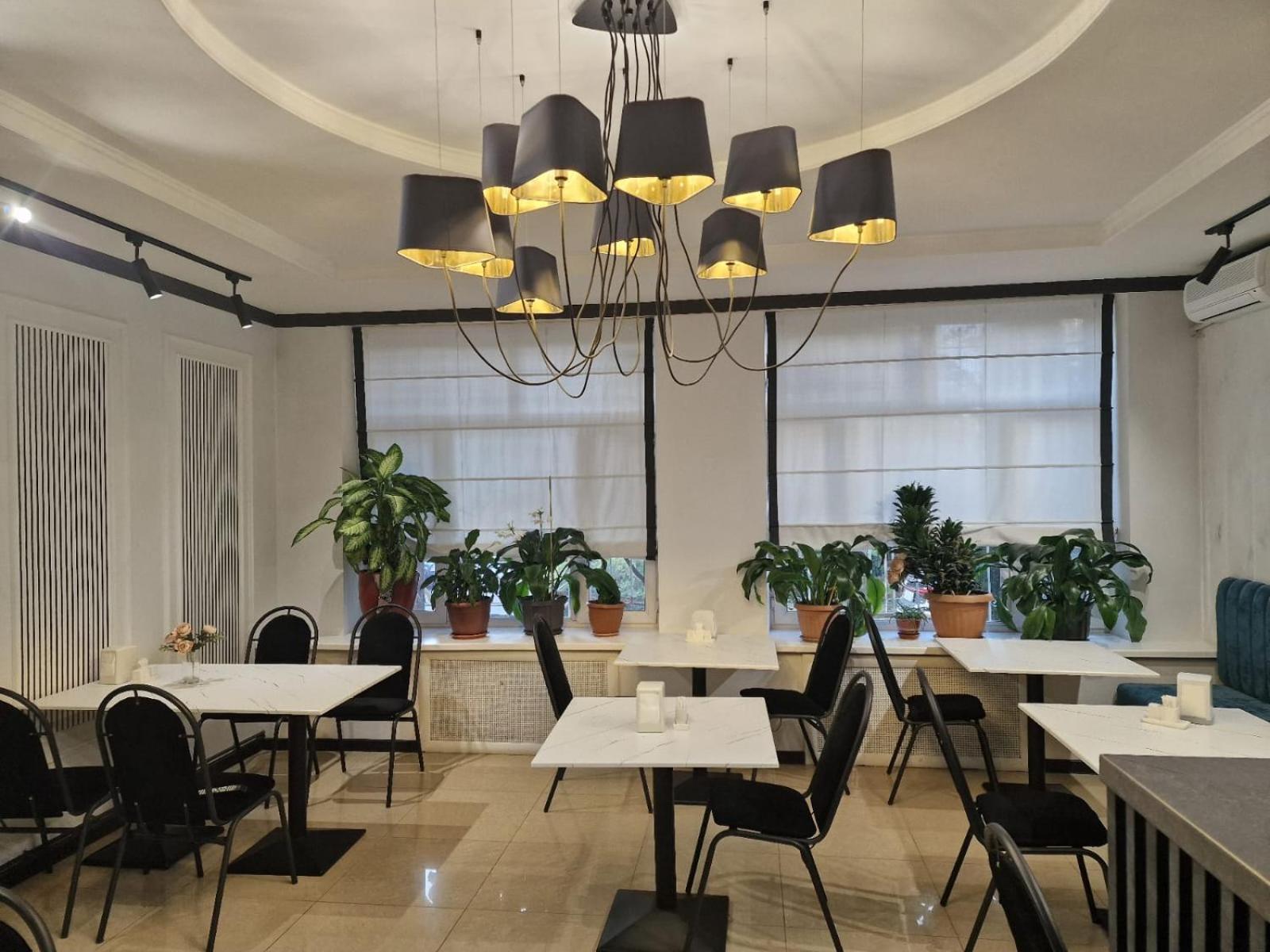 Ajour Hotel Almati Kültér fotó