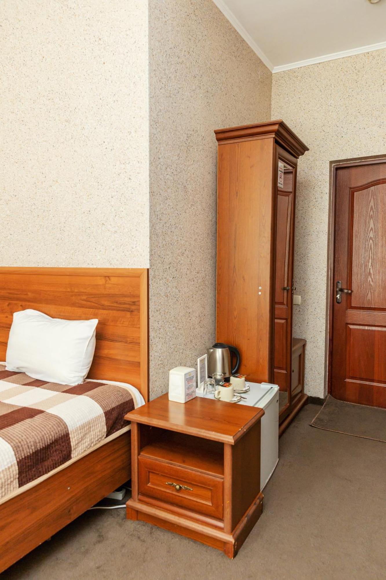 Ajour Hotel Almati Kültér fotó