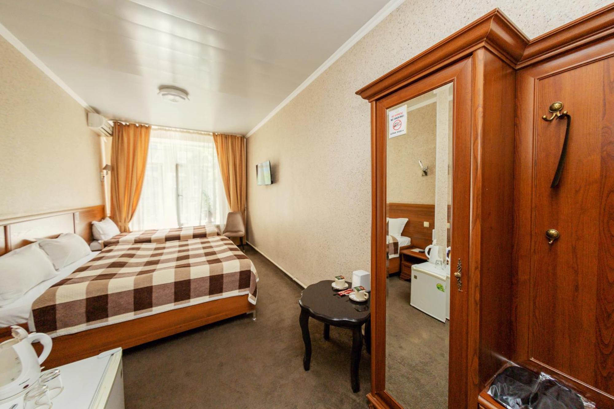 Ajour Hotel Almati Kültér fotó