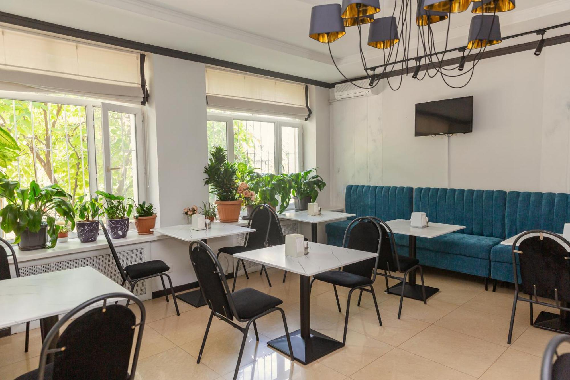 Ajour Hotel Almati Kültér fotó